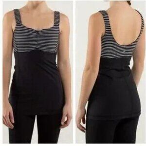 Lululemon Aria Tank II Parallel stripe black white women4 built In bra athletic